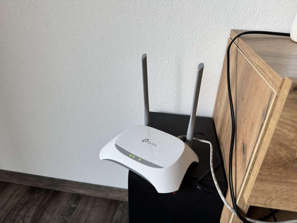 wifi router 1